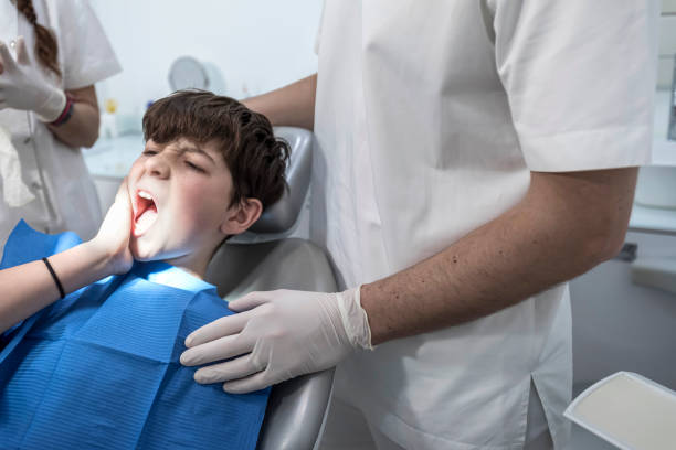 Best Emergency Tooth Extraction in Contoocook, NH